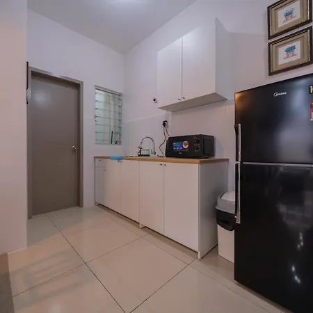Zen 3-Bedroom W Pool 6 Pax - Semarak Kuala Lumpur Exterior photo