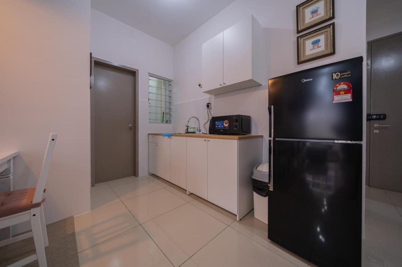 Zen 3-bedroom W Pool 6 Pax - Semarak Apartment